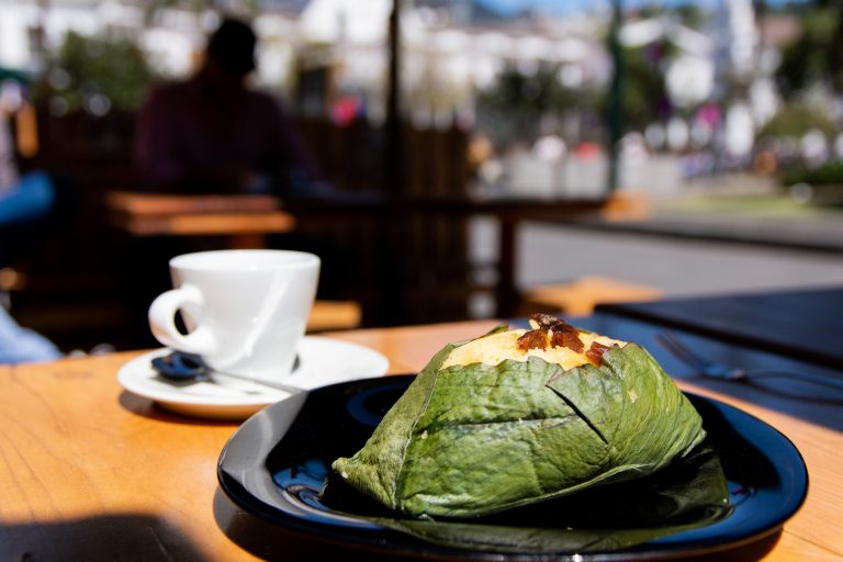 Quimbolito and coffee for a gourmet break in the historic center of Quito, Ecuador - Day excursion historical Quito - Quito's colonial history and mysteries with Nature Experience